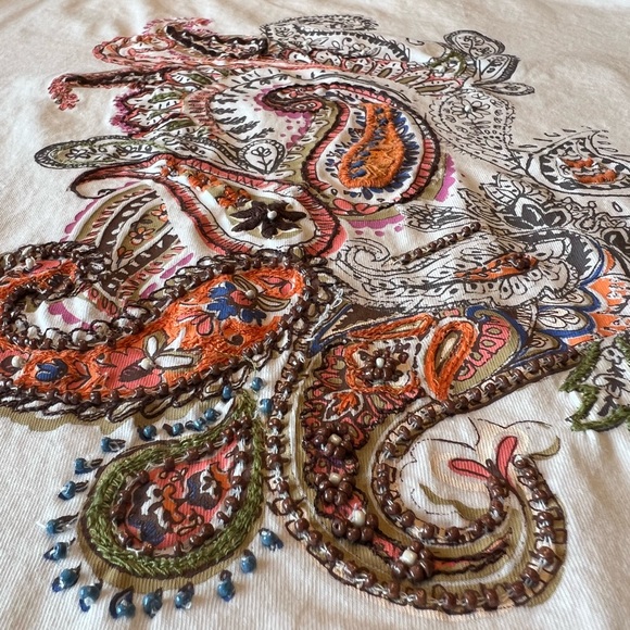 Mandala Design Top by LLOYDS - Picture 9 of 11